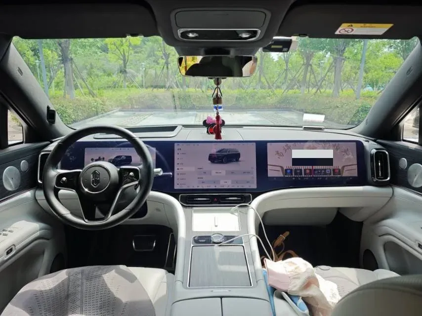 2024 AITO AITO M9 1.5T 152HP L4 REEV 42KWH,autocango,china used car exporter,china ev exporter,chinese used car exporter,chinese used ev exporter