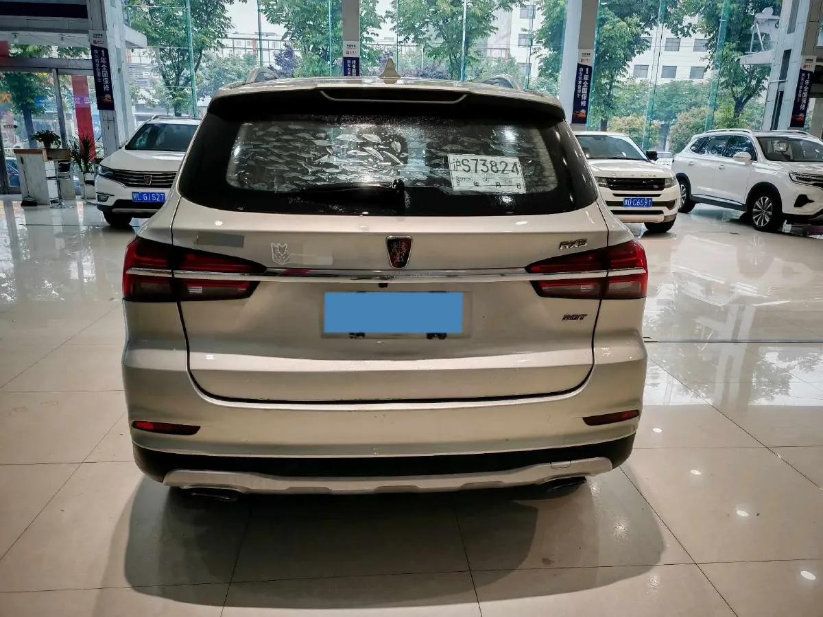 2020 Roewe i6 1.5T 169HP L4 7DCT,autocango,china used car exporter,china ev exporter,chinese used car exporter,chinese used ev exporter