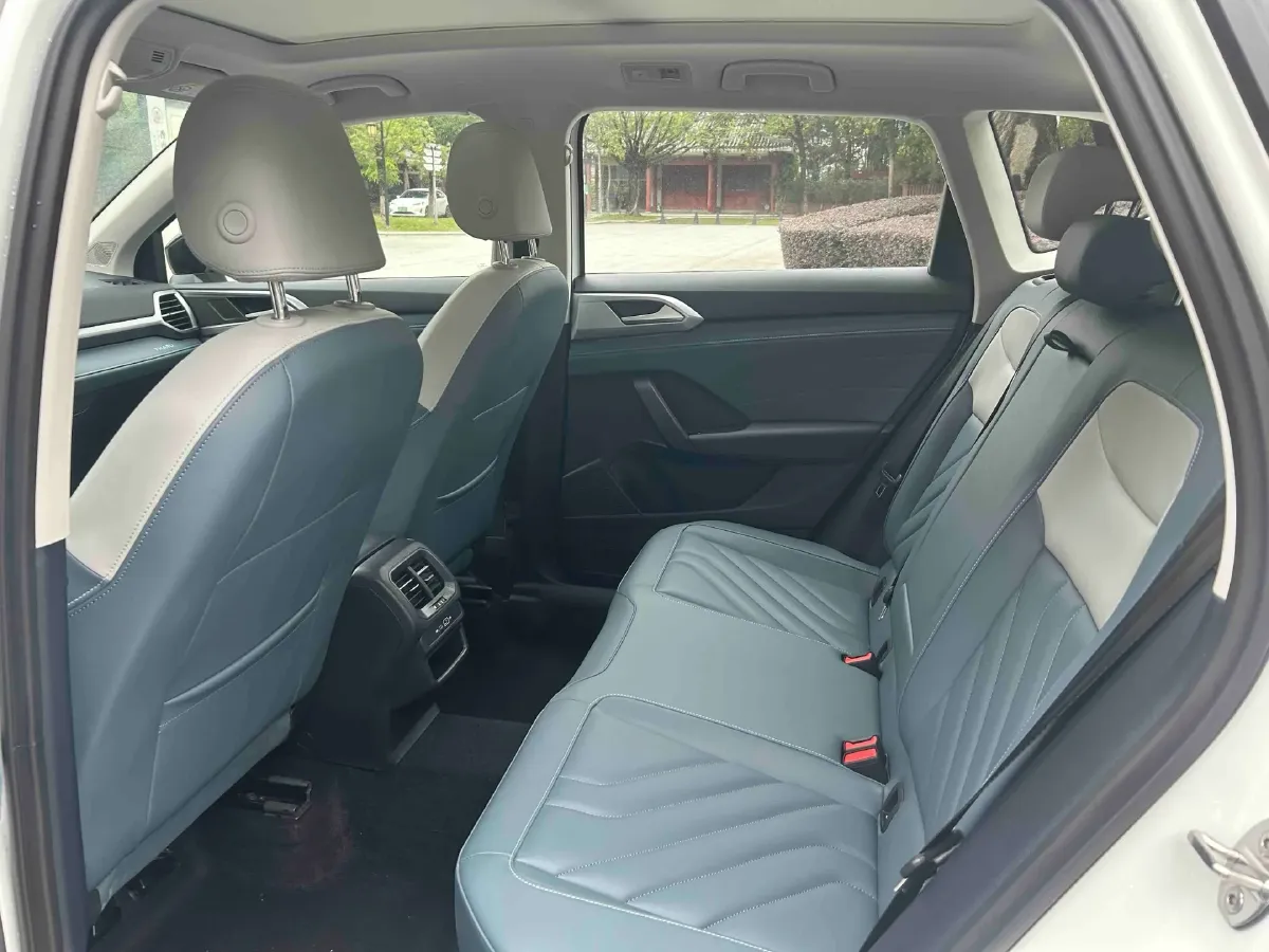 2024 Volkswagen Tharu 1.5T 160HP L4 7DCT,autocango,china used car exporter,china ev exporter,chinese used car exporter,chinese used ev exporter