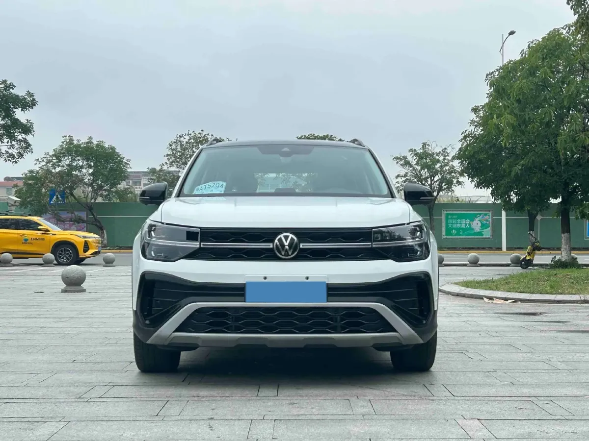 2024 Volkswagen Tharu 1.5T 160HP L4 7DCT,autocango,china used car exporter,china ev exporter,chinese used car exporter,chinese used ev exporter
