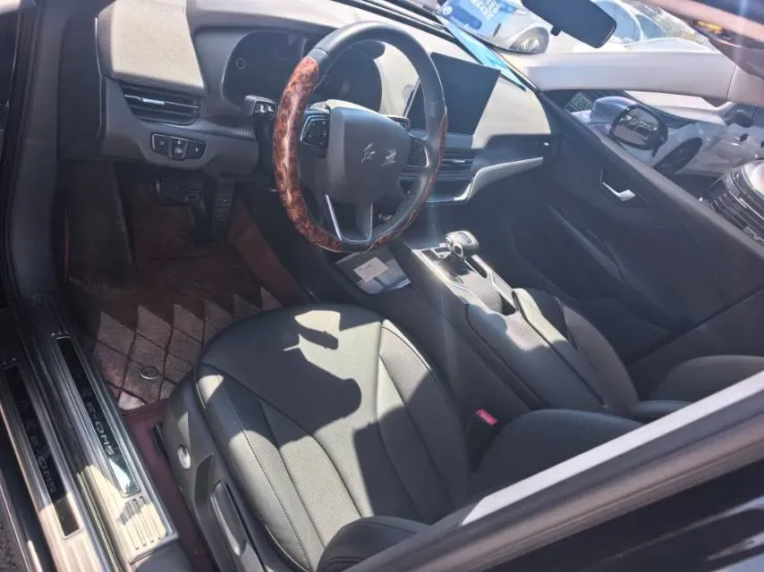 2022 HongQi E-QM5 BEV 54KWH,autocango,china used car exporter,china ev exporter,chinese used car exporter,chinese used ev exporter