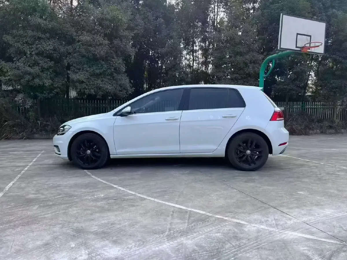 2018 Volkswagen Golf 1.4T 131HP L4 7DCT,autocango,china used car exporter,china ev exporter,chinese used car exporter,chinese used ev exporter