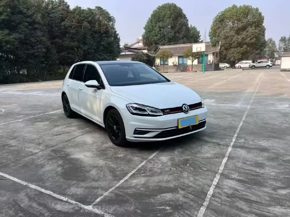 2018 Volkswagen Golf 1.4T 131HP L4 7DCT,autocango,china used car exporter,china ev exporter,chinese used car exporter,chinese used ev exporter