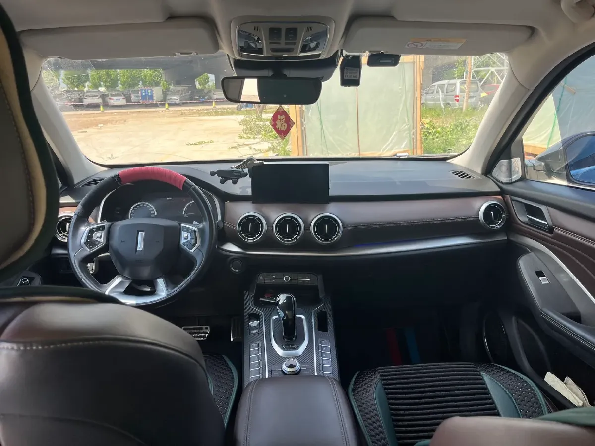 2018 WEY VV6 2.0T 197HP L4 7DCT,autocango,china used car exporter,china ev exporter,chinese used car exporter,chinese used ev exporter