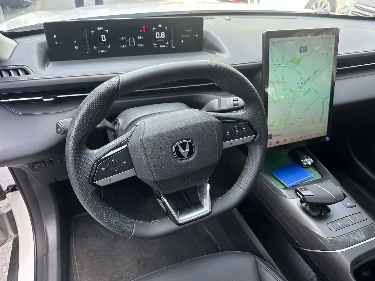 2024 ChangAn Eado 1.5T 170HP L4 7DCT,autocango,china used car exporter,china ev exporter,chinese used car exporter,chinese used ev exporter