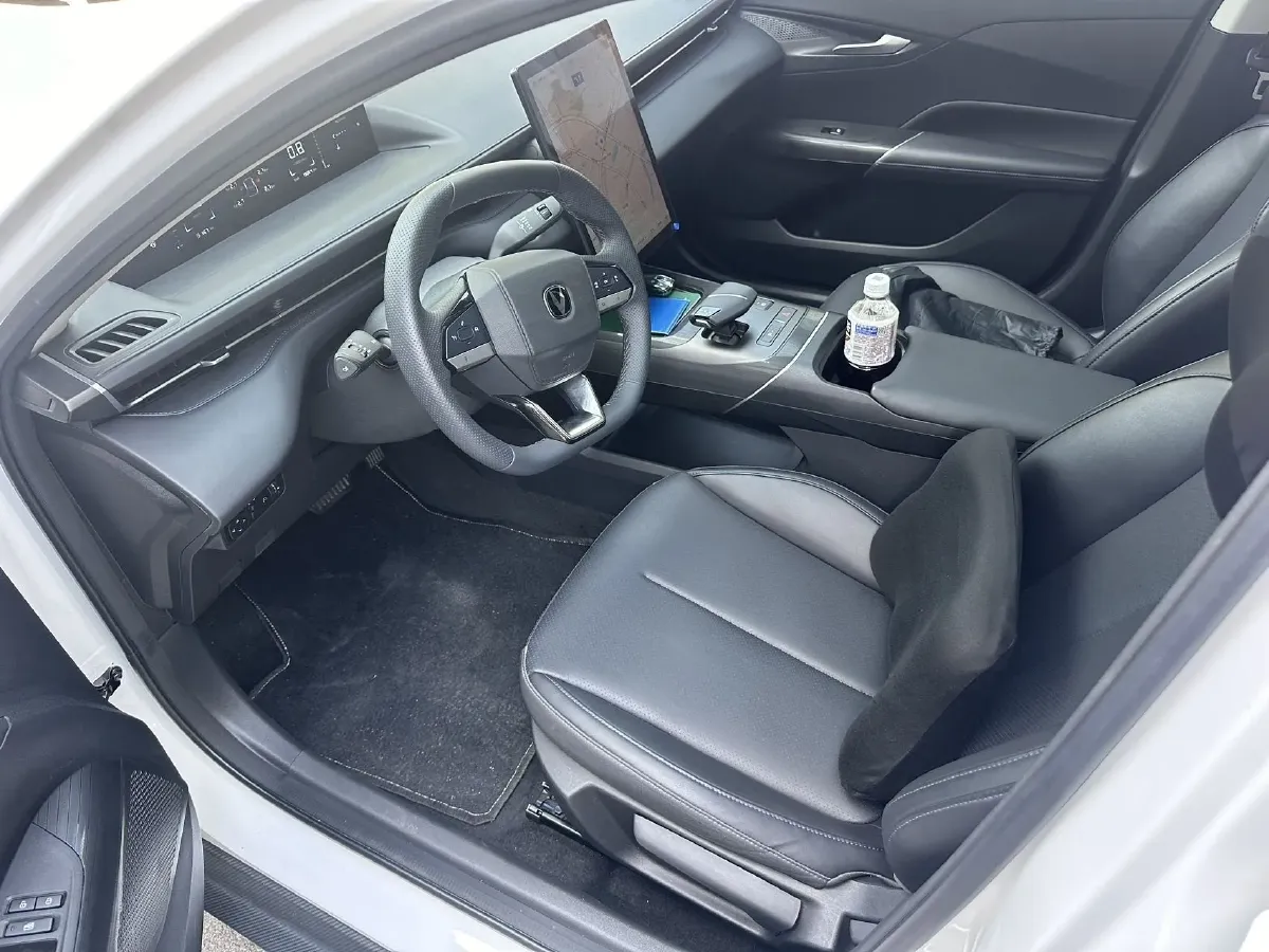 2024 ChangAn Eado 1.5T 170HP L4 7DCT,autocango,china used car exporter,china ev exporter,chinese used car exporter,chinese used ev exporter