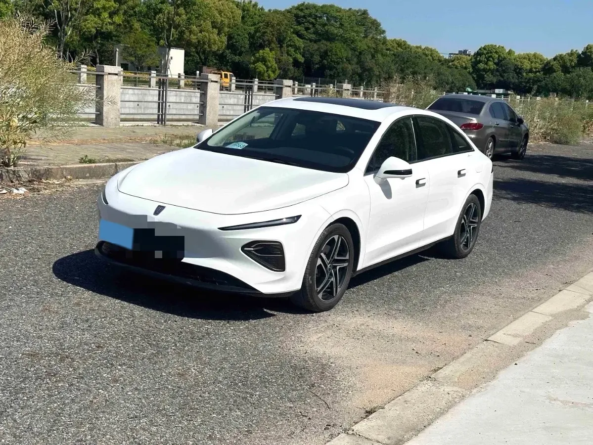 2023 Roewe D7 BEV 59.2KWH,autocango,china used car exporter,china ev exporter,chinese used car exporter,chinese used ev exporter