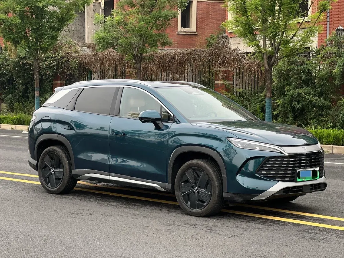 2024 BYD SongL DM-i 1.5L 101HP L4 E-CVT PHEV 18.3KWH,autocango,china used car exporter,china ev exporter,chinese used car exporter,chinese used ev exporter