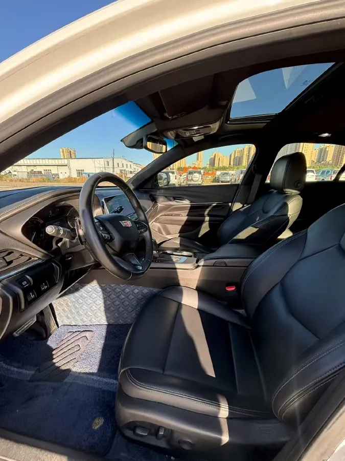 2020 Cadillac CT4 2.0T 237HP L4 8AT,autocango,china used car exporter,china ev exporter,chinese used car exporter,chinese used ev exporter