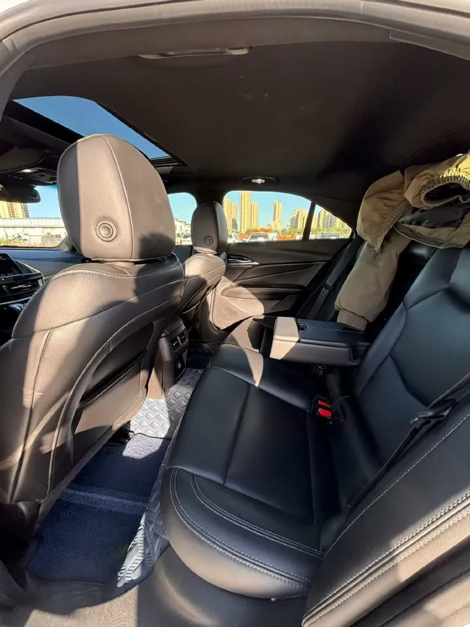 2020 Cadillac CT4 2.0T 237HP L4 8AT,autocango,china used car exporter,china ev exporter,chinese used car exporter,chinese used ev exporter