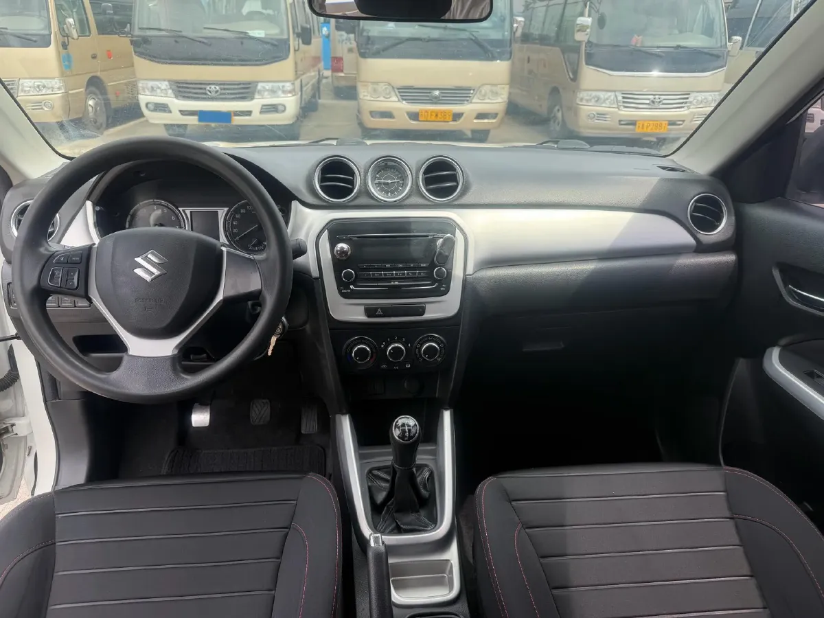 2016 Suzuki Vitara 1.6L 122HP L4 5MT,autocango,china used car exporter,china ev exporter,chinese used car exporter,chinese used ev exporter