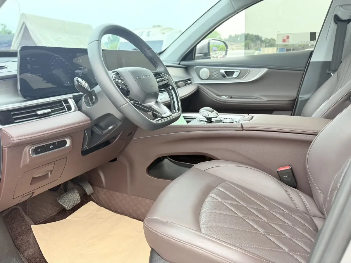 2025 Chery Tiggo 8 PRO 1.6T 197HP L4 7DCT,autocango,china used car exporter,china ev exporter,chinese used car exporter,chinese used ev exporter