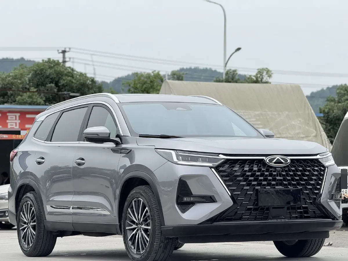 2025 Chery Tiggo 8 PRO 1.6T 197HP L4 7DCT,autocango,china used car exporter,china ev exporter,chinese used car exporter,chinese used ev exporter