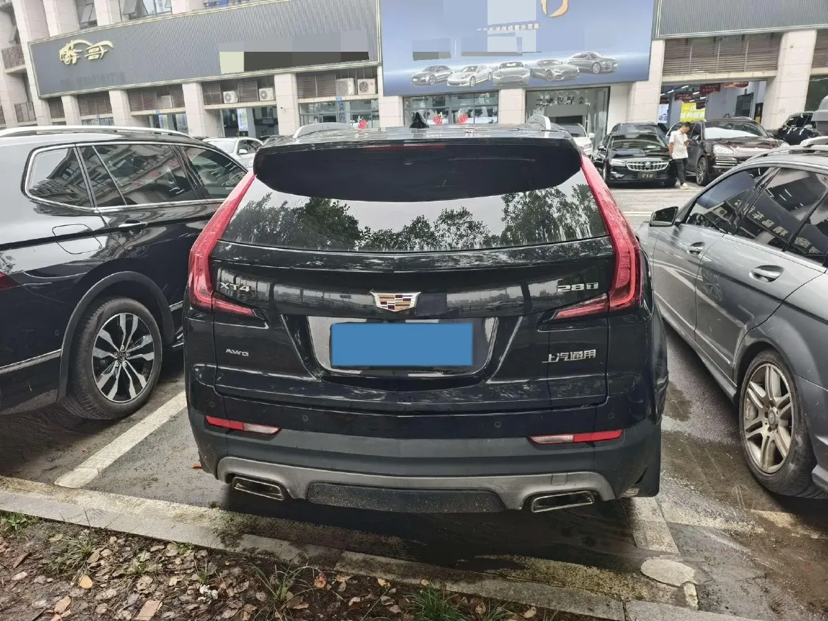 2020 Cadillac XT4 2.0T 237HP L4 9AT,autocango,china used car exporter,china ev exporter,chinese used car exporter,chinese used ev exporter
