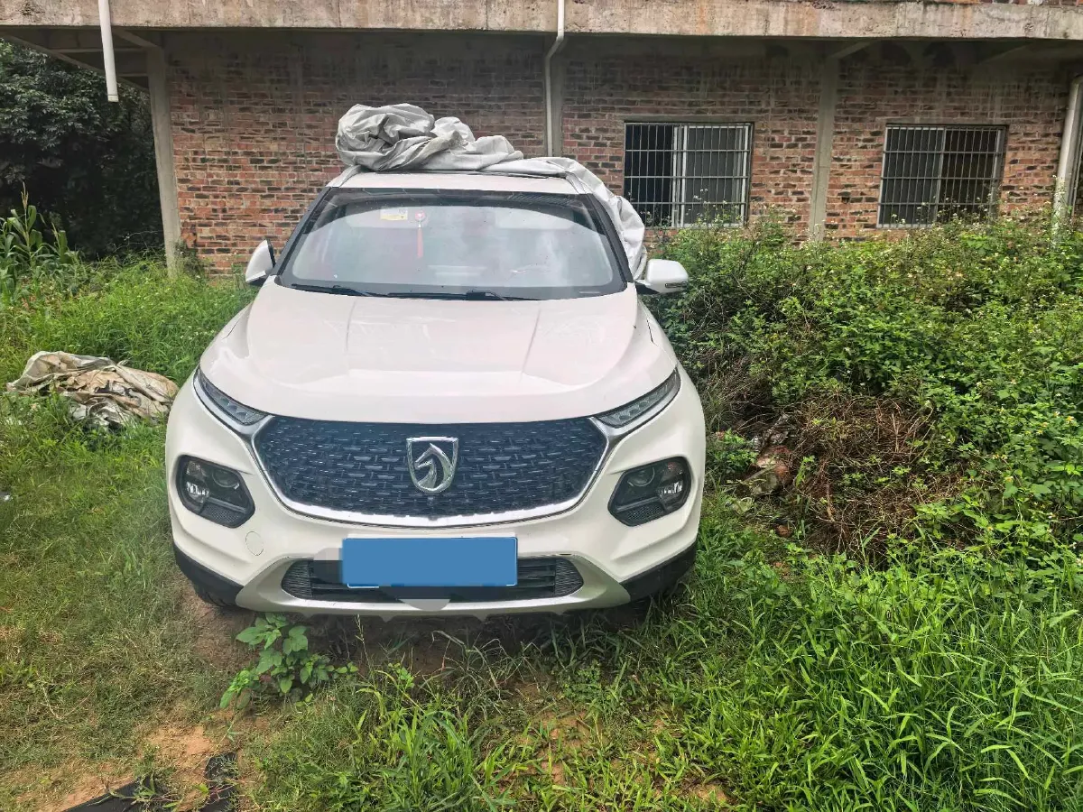 2021 BaoJun 510 1.5L 99HP L4 CVT,autocango,china used car exporter,china ev exporter,chinese used car exporter,chinese used ev exporter