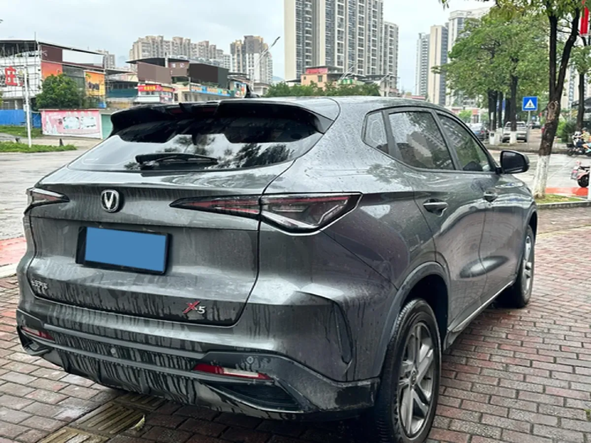 2025 ChangAn X5 PLUS 1.5T 188HP L4 7DCT,autocango,china used car exporter,china ev exporter,chinese used car exporter,chinese used ev exporter