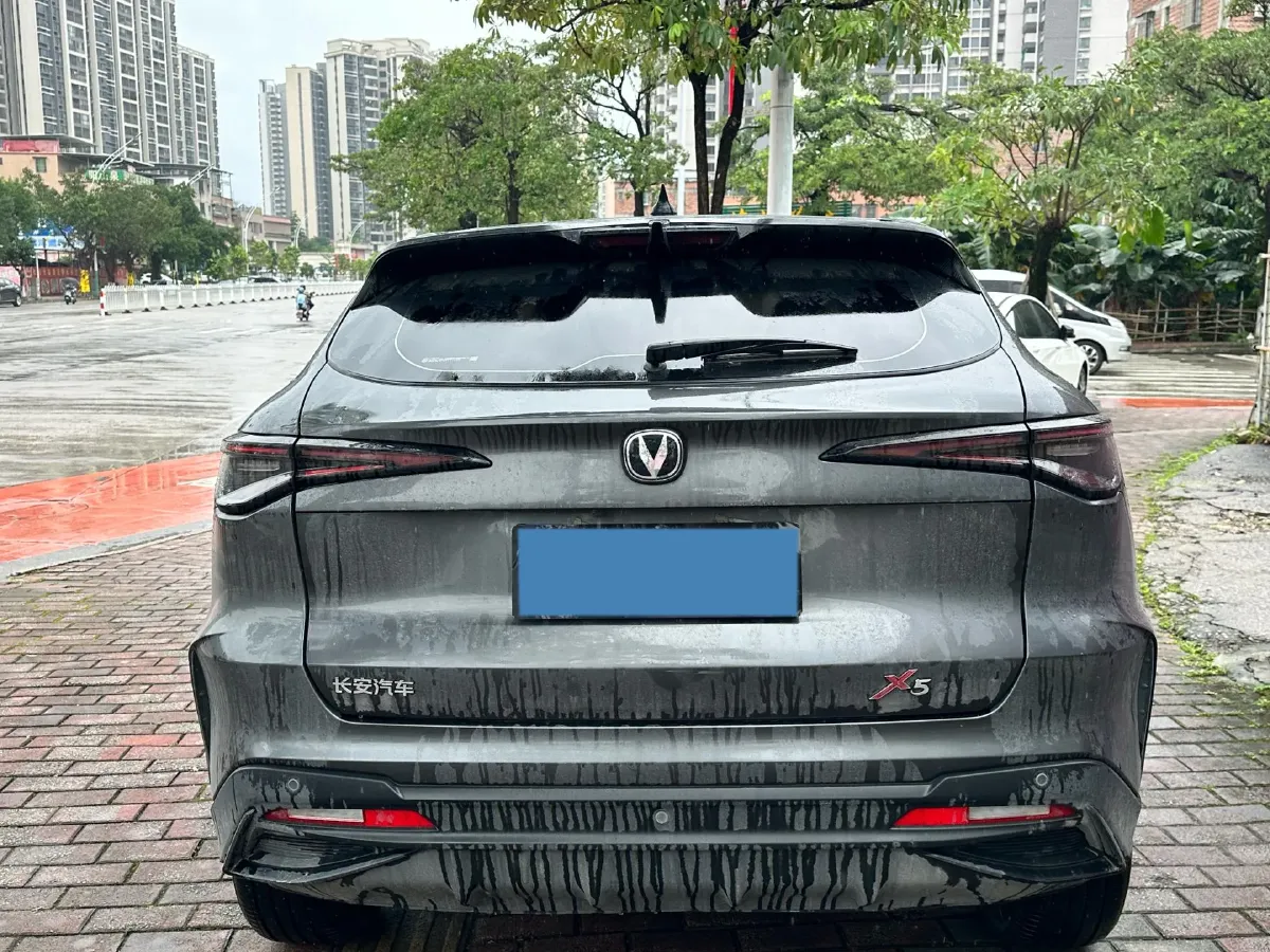 2025 ChangAn X5 PLUS 1.5T 188HP L4 7DCT,autocango,china used car exporter,china ev exporter,chinese used car exporter,chinese used ev exporter