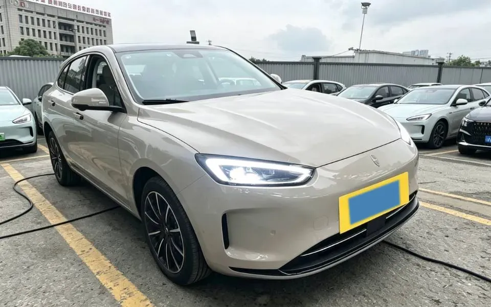2022 Infiniti Q50L 2.0T 211HP L4 7AT,autocango,china used car exporter,china ev exporter,chinese used car exporter,chinese used ev exporter