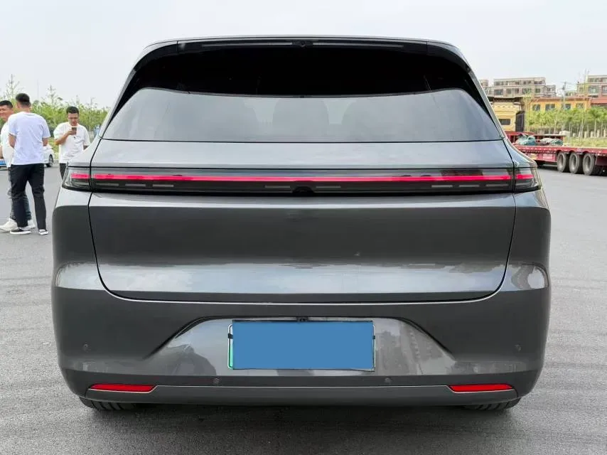 2024 Li L6 Range Extended 154HP L4 REEV 36.8KWH,autocango,china used car exporter,china ev exporter,chinese used car exporter,chinese used ev exporter