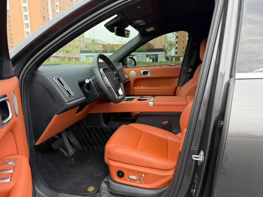 2024 Li L6 Range Extended 154HP L4 REEV 36.8KWH,autocango,china used car exporter,china ev exporter,chinese used car exporter,chinese used ev exporter