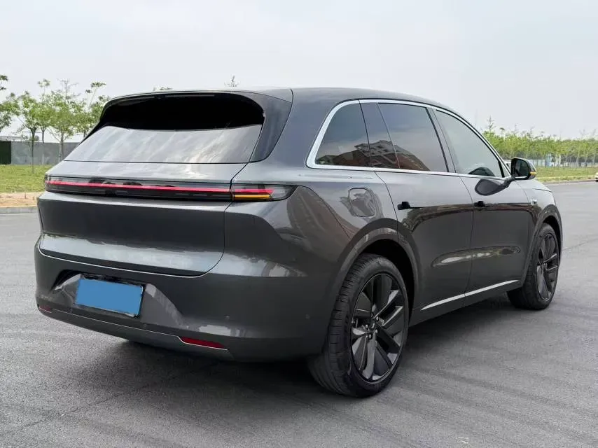 2024 Li L6 Range Extended 154HP L4 REEV 36.8KWH,autocango,china used car exporter,china ev exporter,chinese used car exporter,chinese used ev exporter