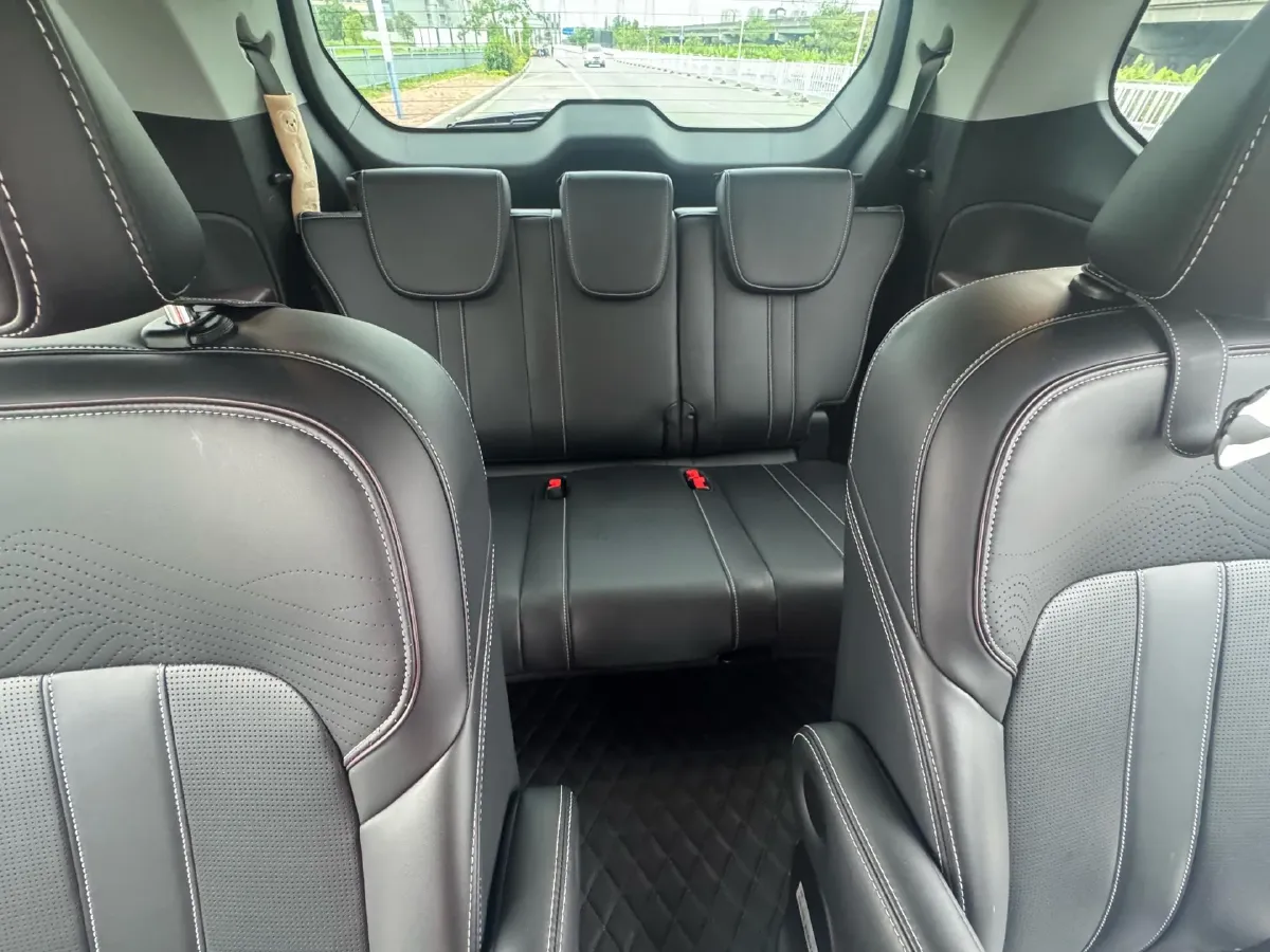 2023 GAC Trumpchi M6 1.5T 177HP L4 7DCT,autocango,china used car exporter,china ev exporter,chinese used car exporter,chinese used ev exporter