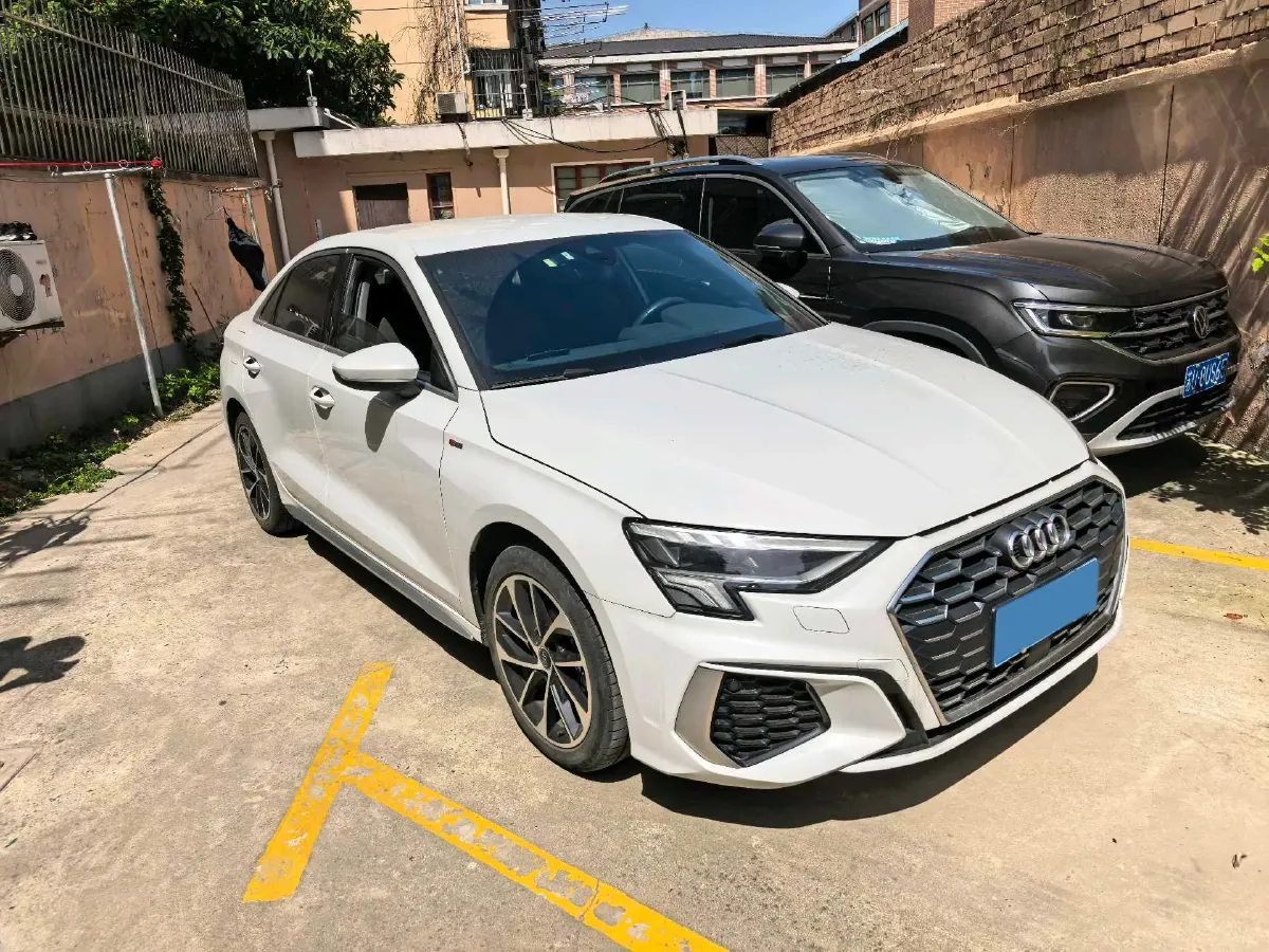 2022 Audi A3 1.4T 150HP L4 7DCT,autocango,china used car exporter,china ev exporter,chinese used car exporter,chinese used ev exporter
