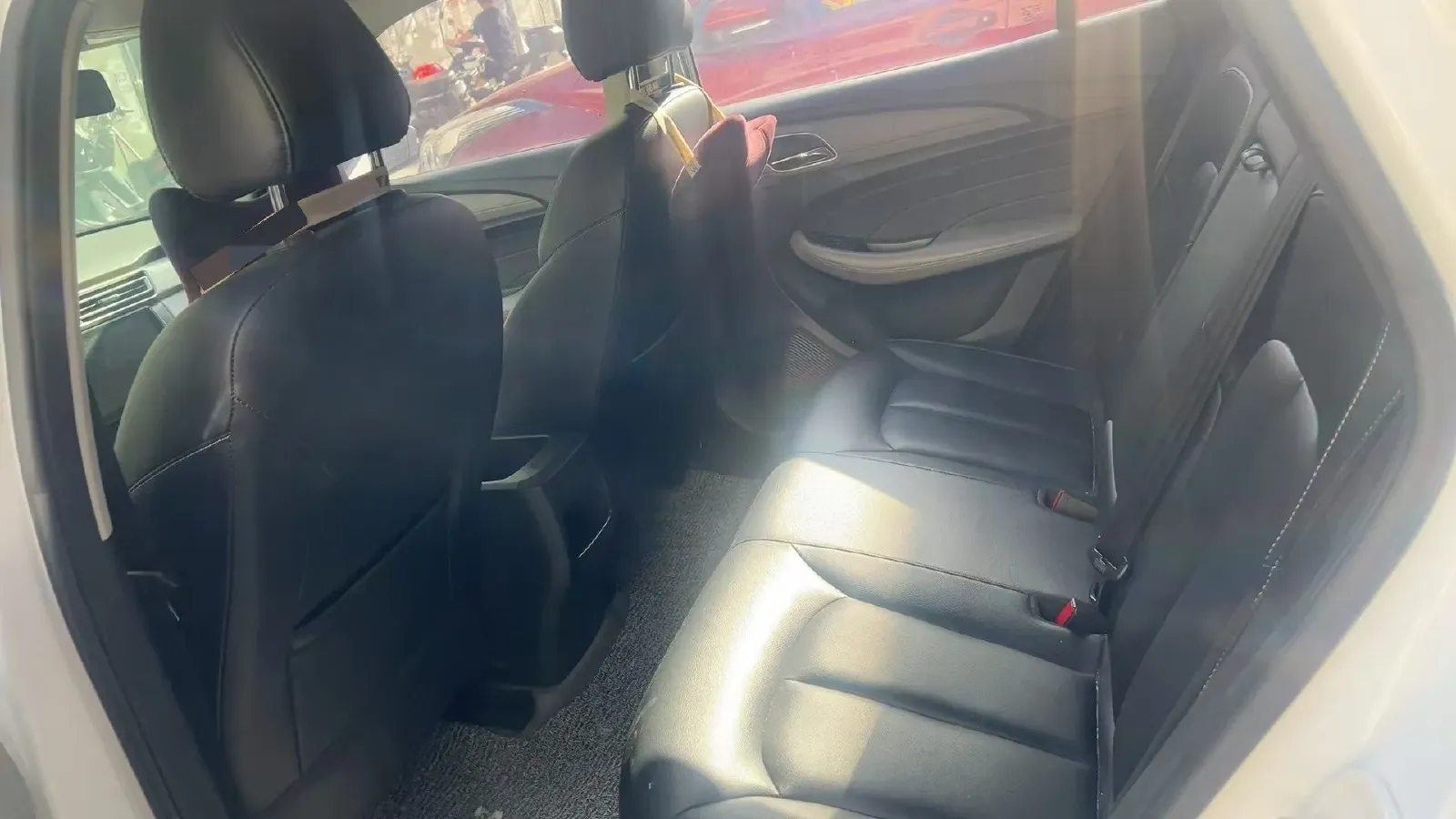 2018 Roewe Ei5 BEV 35KWH,autocango,china used car exporter,china ev exporter,chinese used car exporter,chinese used ev exporter
