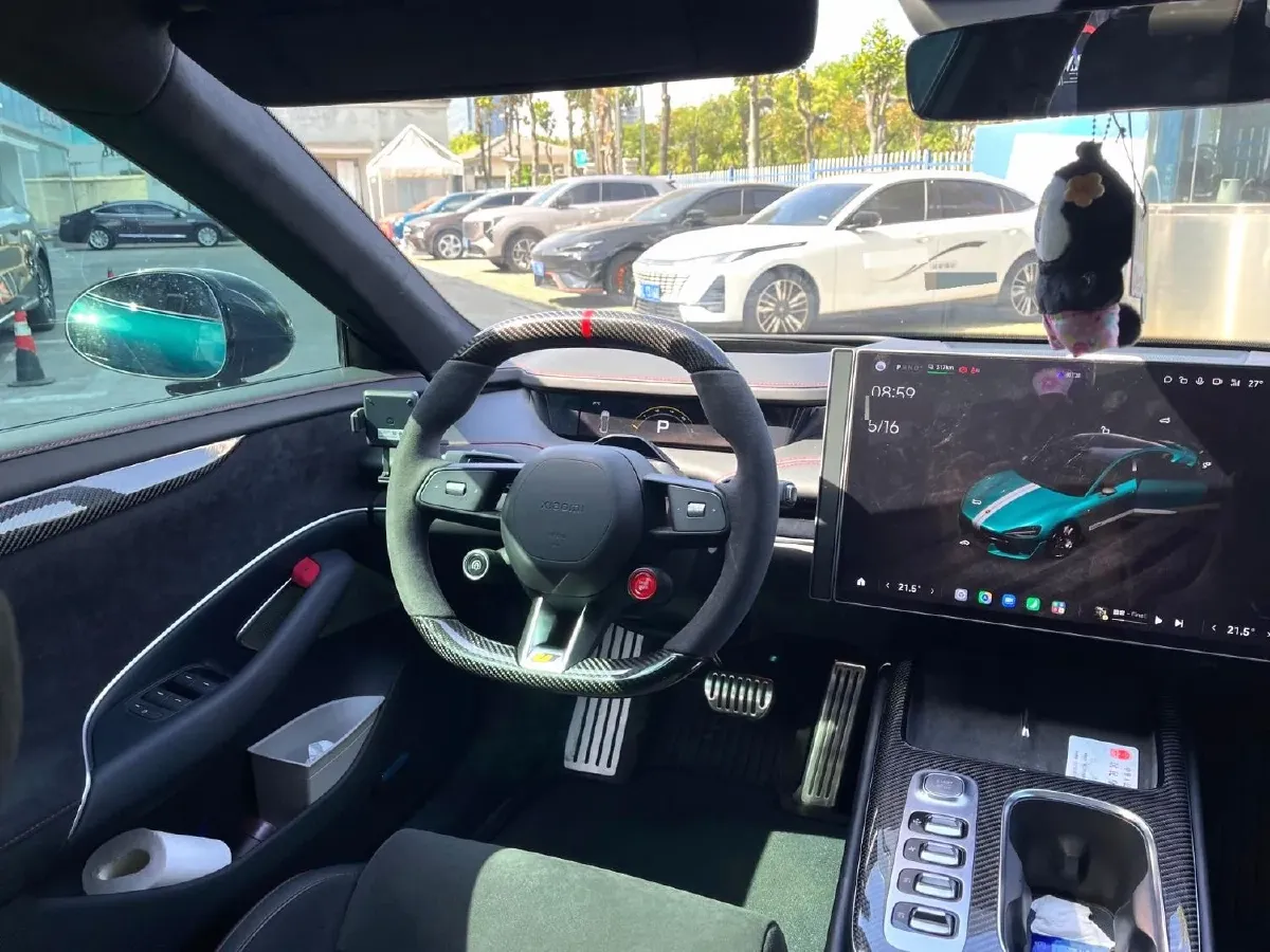 2025 MI SU7 Ultra BEV 93.7KWH,autocango,china used car exporter,china ev exporter,chinese used car exporter,chinese used ev exporter