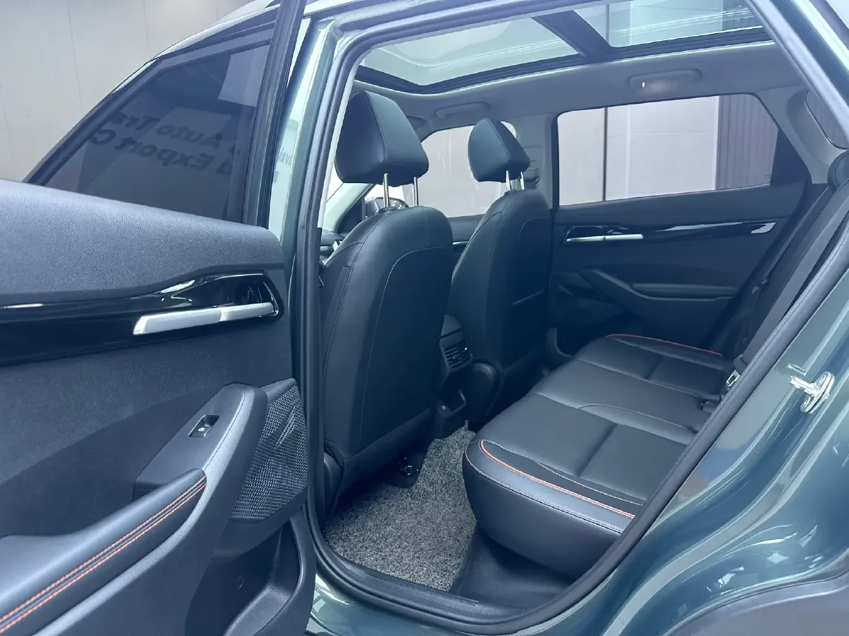 2023 Kia Seltos 1.5L 115HP L4 CVT,autocango,china used car exporter,china ev exporter,chinese used car exporter,chinese used ev exporter