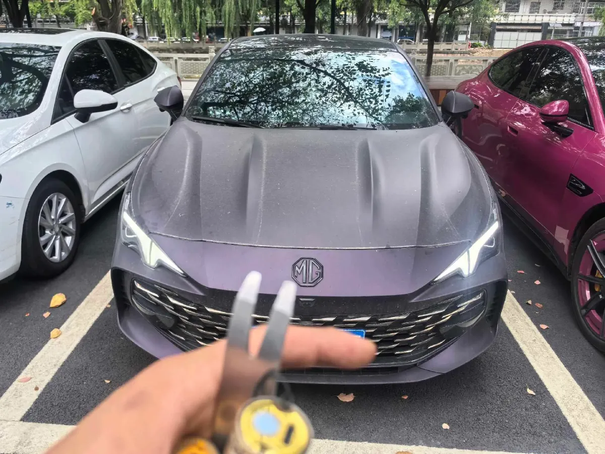 2023 MG 7 1.5T 188HP L4 7DCT,autocango,china used car exporter,china ev exporter,chinese used car exporter,chinese used ev exporter