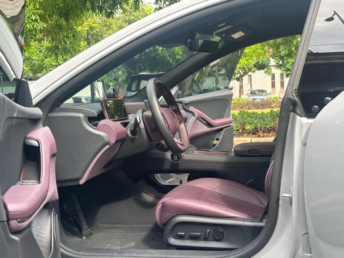 2024 NIO ET5T BEV 75KWH,autocango,china used car exporter,china ev exporter,chinese used car exporter,chinese used ev exporter