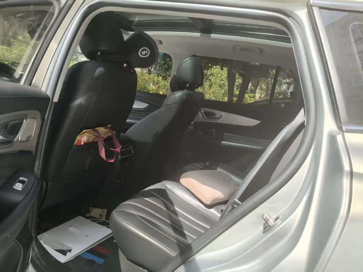 2019 Roewe RX5 MAX 2.0T 231HP L4 6DCT,autocango,china used car exporter,china ev exporter,chinese used car exporter,chinese used ev exporter