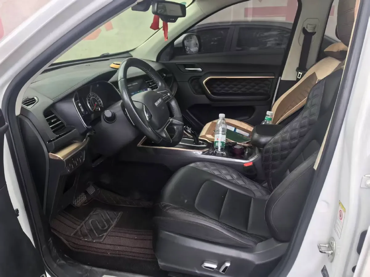 2020 Haval H6 1.5T 169HP L4 7DCT,autocango,china used car exporter,china ev exporter,chinese used car exporter,chinese used ev exporter