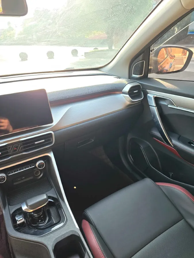 2021 Geely Coolray 1.4T 141HP L4 6DCT,autocango,china used car exporter,china ev exporter,chinese used car exporter,chinese used ev exporter