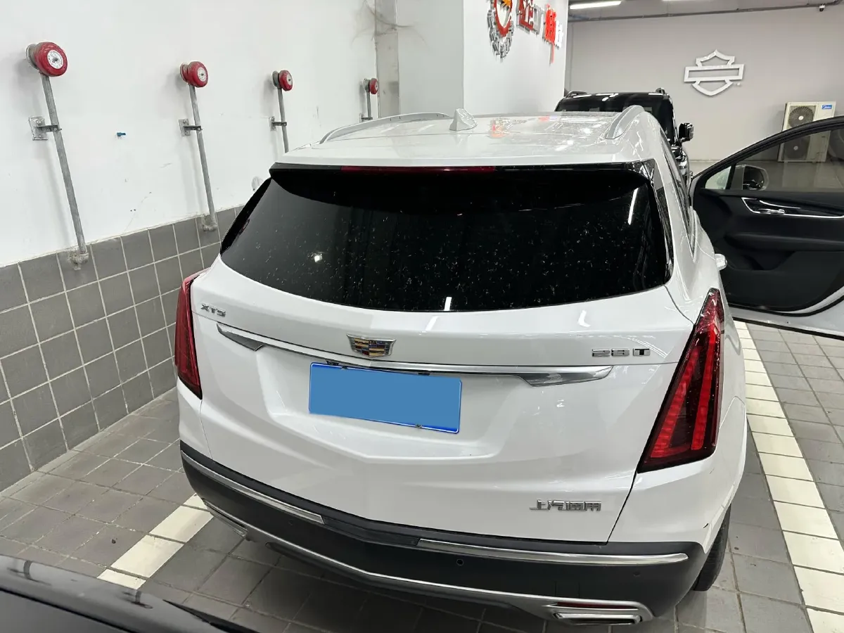 2020 Cadillac XT5 2.0T 241HP L4 9AT,autocango,china used car exporter,china ev exporter,chinese used car exporter,chinese used ev exporter