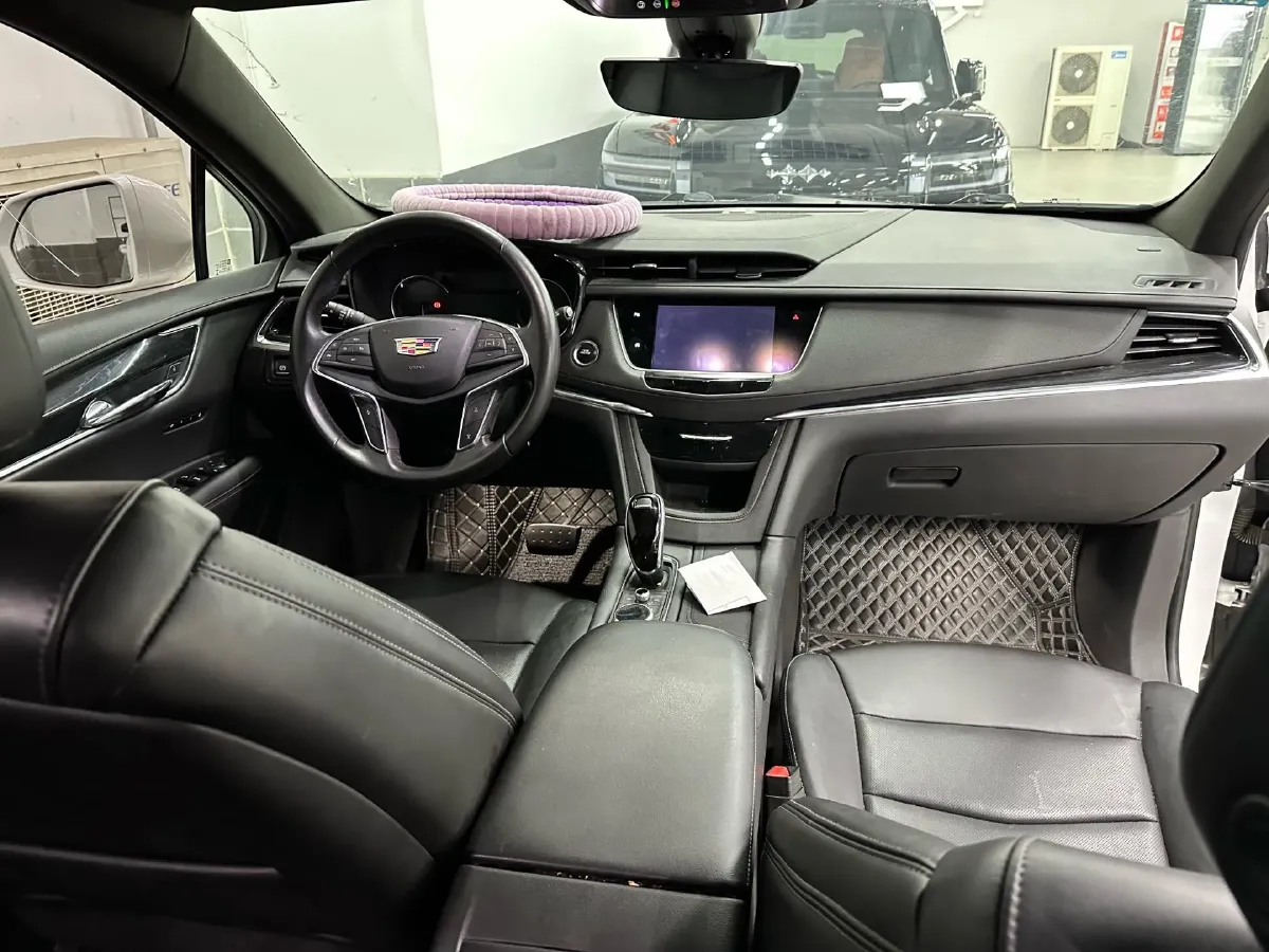 2020 Cadillac XT5 2.0T 241HP L4 9AT,autocango,china used car exporter,china ev exporter,chinese used car exporter,chinese used ev exporter