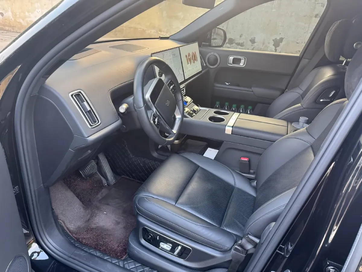 2024 Li L9 Range Extended 154HP REEV 52.3KWH,autocango,china used car exporter,china ev exporter,chinese used car exporter,chinese used ev exporter