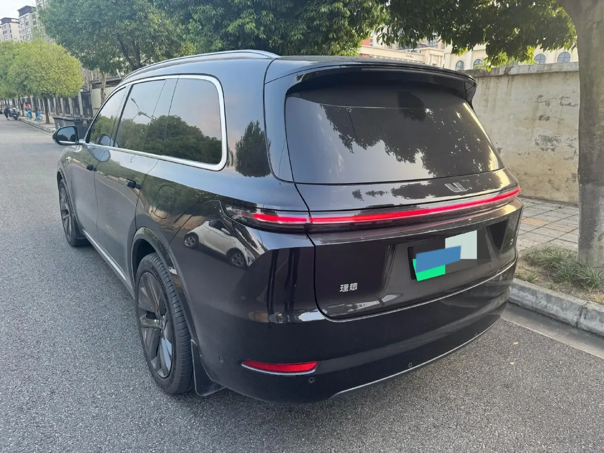 2024 Li L9 Range Extended 154HP REEV 52.3KWH,autocango,china used car exporter,china ev exporter,chinese used car exporter,chinese used ev exporter