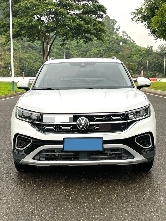 2024 Volkswagen Tayron 2.0T 186HP L4 7DCT,autocango,china used car exporter,china ev exporter,chinese used car exporter,chinese used ev exporter