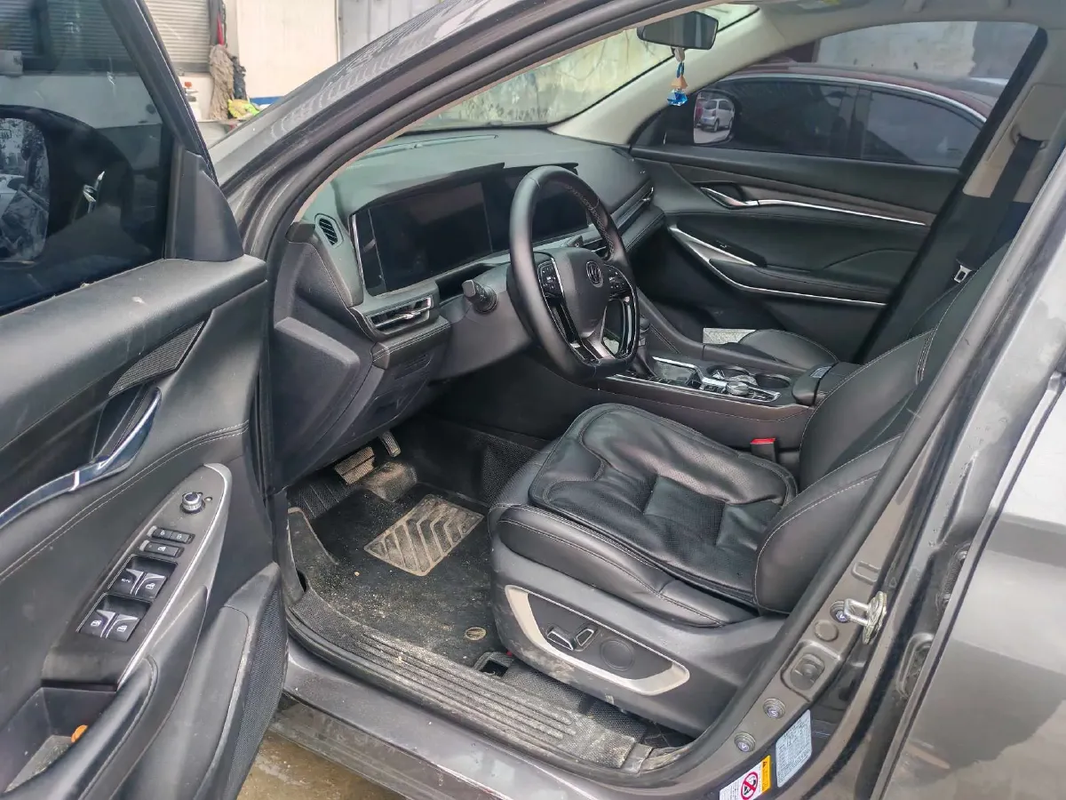 2020 ChangAn CS75 Plus 1.5T 178HP L4 6AT,autocango,china used car exporter,china ev exporter,chinese used car exporter,chinese used ev exporter