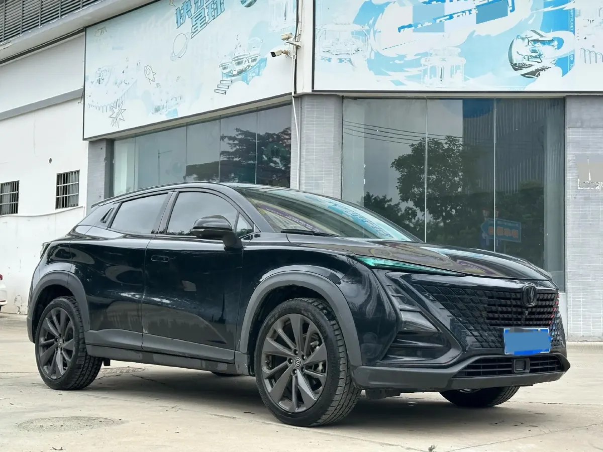 2020 ChangAn UNI-T 1.5T 180HP L4 7DCT,autocango,china used car exporter,china ev exporter,chinese used car exporter,chinese used ev exporter