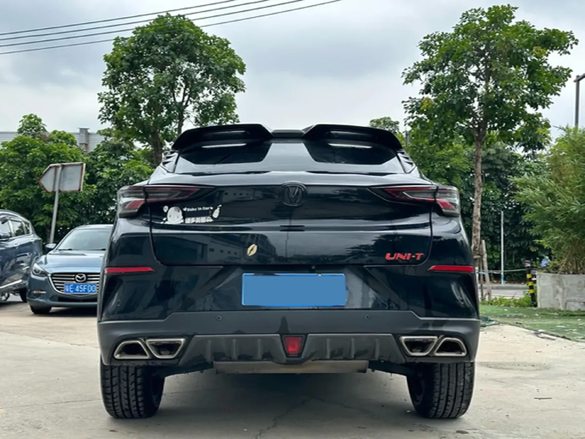 2020 ChangAn UNI-T 1.5T 180HP L4 7DCT,autocango,china used car exporter,china ev exporter,chinese used car exporter,chinese used ev exporter