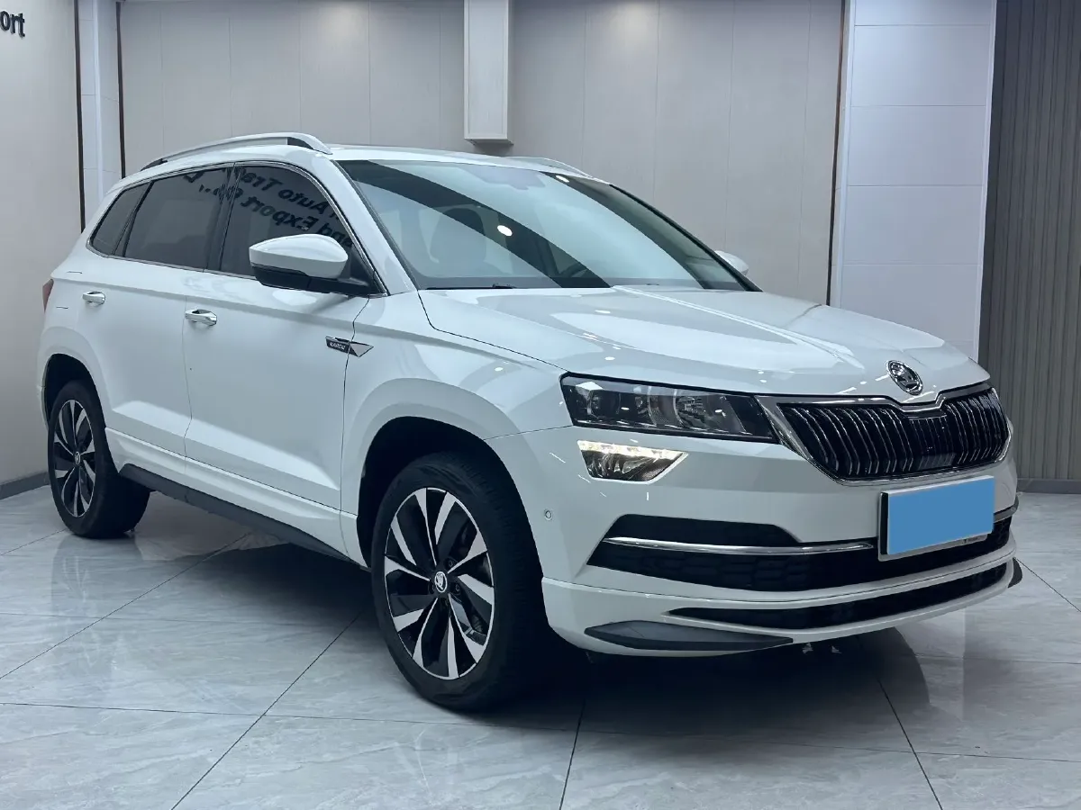 2024 Skoda Karoq 1.4T 150HP L4 7DCT,autocango,china used car exporter,china ev exporter,chinese used car exporter,chinese used ev exporter