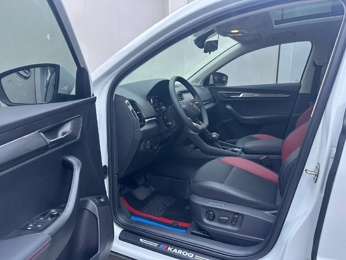 2024 Skoda Karoq 1.4T 150HP L4 7DCT,autocango,china used car exporter,china ev exporter,chinese used car exporter,chinese used ev exporter