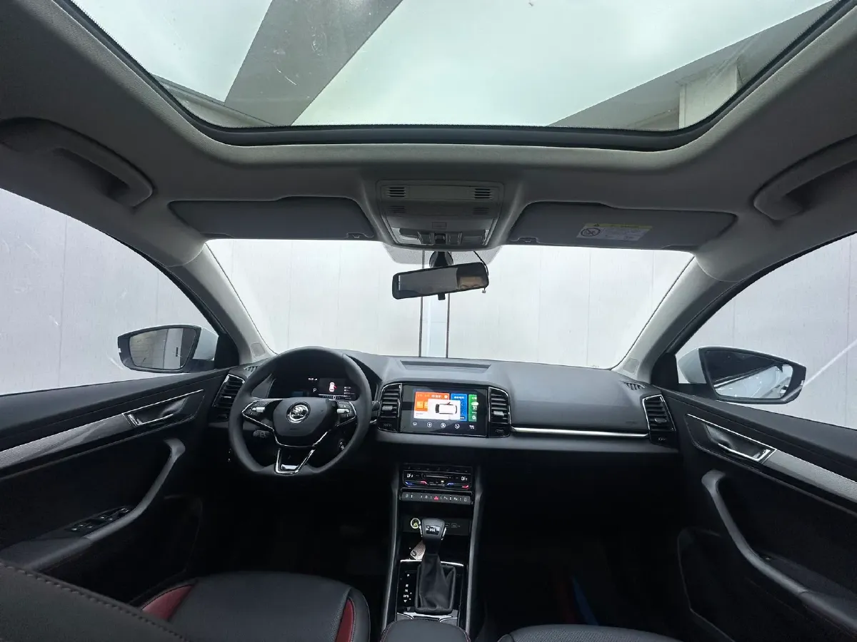 2024 Skoda Karoq 1.4T 150HP L4 7DCT,autocango,china used car exporter,china ev exporter,chinese used car exporter,chinese used ev exporter