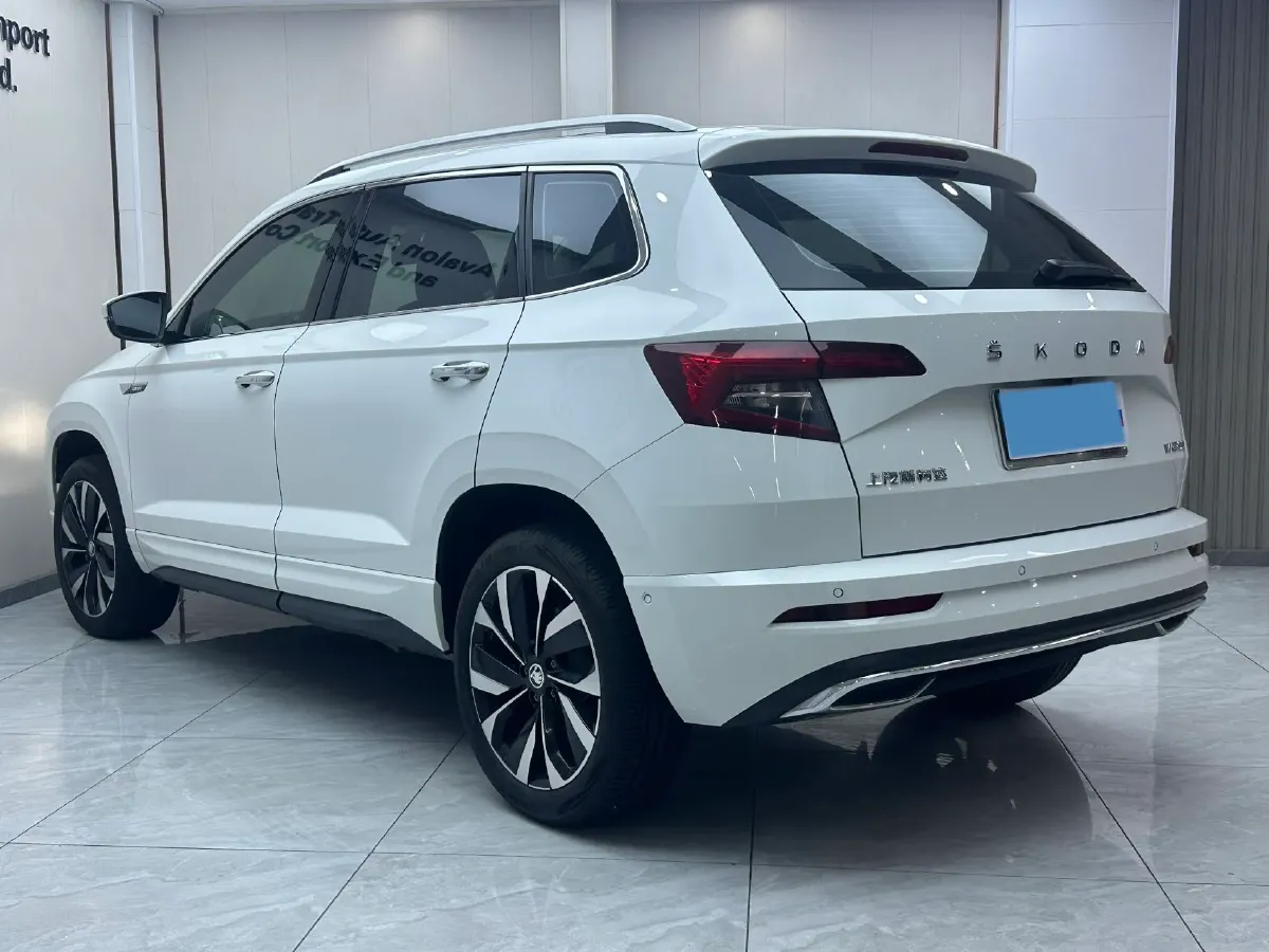 2024 Skoda Karoq 1.4T 150HP L4 7DCT,autocango,china used car exporter,china ev exporter,chinese used car exporter,chinese used ev exporter