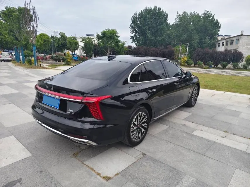 2025 HongQi H5 1.5T 169HP L4 1DHT Hybrid,autocango,china used car exporter,china ev exporter,chinese used car exporter,chinese used ev exporter