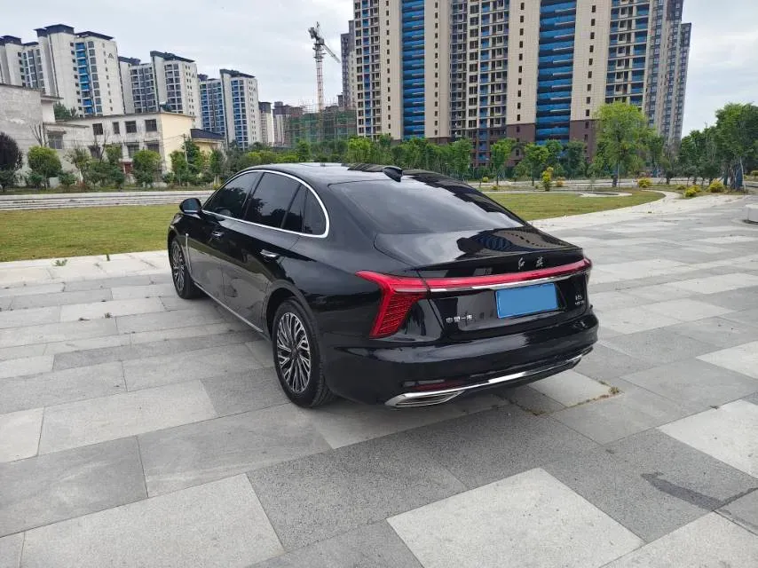 2025 HongQi H5 1.5T 169HP L4 1DHT Hybrid,autocango,china used car exporter,china ev exporter,chinese used car exporter,chinese used ev exporter
