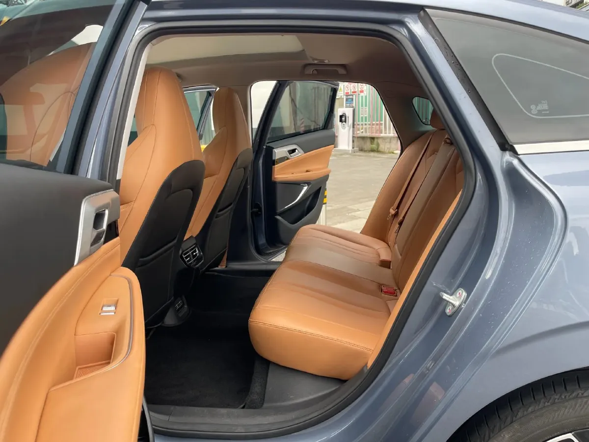 2022 Xpeng P5 BEV 66.2KWH,autocango,china used car exporter,china ev exporter,chinese used car exporter,chinese used ev exporter